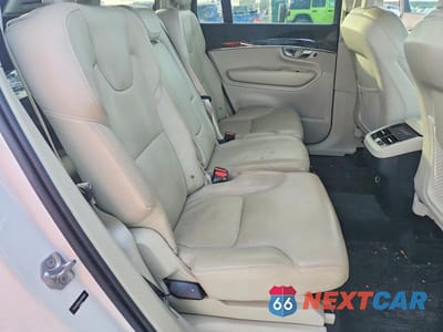 Zdjęcie 11 z 13 samochodu: 2018 VOLVO XC90 T6 VIN:YV4A22PK9J1212678 - miniatura