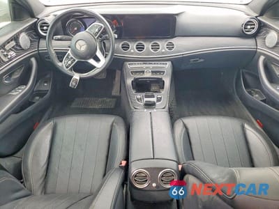 Zdjęcie 8 z 11 samochodu: 2019 MERCEDES-BENZ E 300 VIN:WDDZF4JB0KA533515 - miniatura