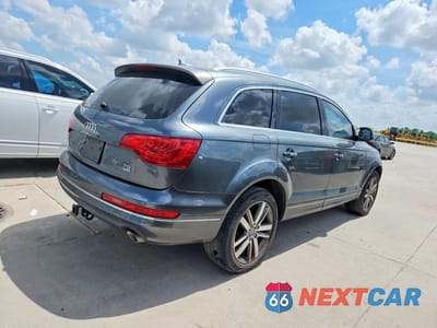 Trzecie zdjęcie samochodu z tyłu: 2012 AUDI Q7 PRESTIGE VIN:WA1VMAFE2CD009082 - miniatura