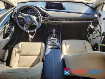 Zdjęcie 8 z 14 samochodu: 2020 MAZDA CX-30 PREFERRED VIN:3MVDMBDL9LM104914 - miniatura