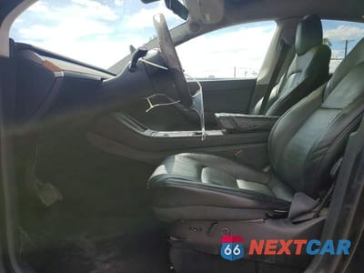 Zdjęcie 7 z 12 samochodu: 2022 TESLA MODEL Y VIN:7SAYGDEEXNF480201 - miniatura
