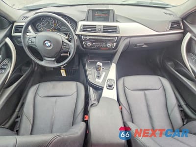 Zdjęcie 8 z 12 samochodu: 2018 BMW 320 I VIN:WBA8A9C53JAH14714 - miniatura