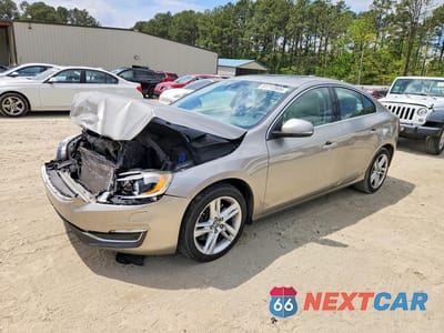 2014 VOLVO S60 T5 YV1612FSXE2287736 - główne zdjęcie licytacji z USA - miniatura