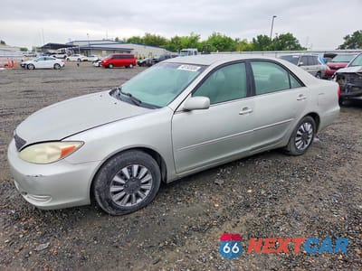 2004 TOYOTA CAMRY LE 4T1BE32K34U831223 - główne zdjęcie licytacji z USA - miniatura