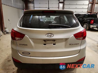 Zdjęcie 6 z 11 samochodu: 2011 HYUNDAI TUCSON GL VIN:KM8JT3AB9BU120769 - miniatura