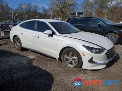 Czwarte zdjęcie samochodu z boku: 2021 HYUNDAI SONATA SE VIN:5NPEG4JA3MH067426 - miniatura