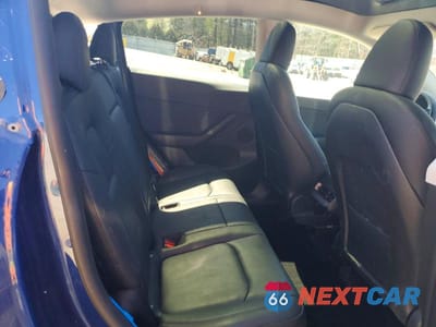 Zdjęcie 10 z 13 samochodu: 2022 TESLA MODEL Y VIN:7SAYGDEE6NA008655 - miniatura