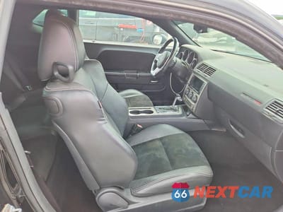 Zdjęcie 10 z 12 samochodu: 2012 DODGE CHALLENGER SRT-8 VIN:2C3CDYCJ7CH284302 - miniatura