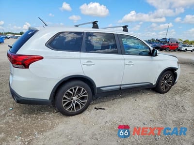 Trzecie zdjęcie samochodu z tyłu: 2016 MITSUBISHI OUTLANDER SE VIN:JA4AD3A37GZ001553 - miniatura