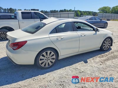 Trzecie zdjęcie samochodu z tyłu: 2018 MERCEDES-BENZ CLA 250 VIN:WDDSJ4EB8JN528239 - miniatura