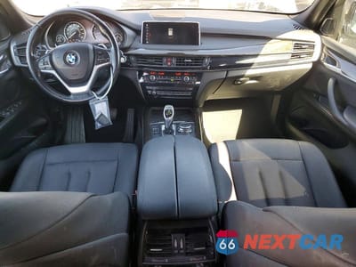 Zdjęcie 8 z 13 samochodu: 2018 BMW X5 SDRIVE35I VIN:5UXKR2C55J0Z14357 - miniatura