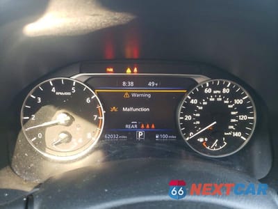 Zdjęcie 9 z 13 samochodu: 2023 NISSAN ALTIMA 2.5 SR VIN:1N4BL4CW0PN348021 - miniatura