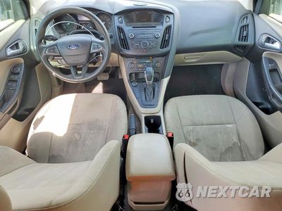 Zdjęcie 8 z 12 samochodu: 2017 FORD FOCUS SE VIN:1FADP3FE2HL276682 - miniatura