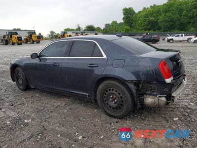 Drugie zdjęcie samochodu z przodu: 2017 CHRYSLER 300 LIMITED VIN:2C3CCAAG3HH577655 - miniatura