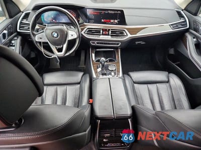Zdjęcie 8 z 13 samochodu: 2021 BMW X7 XDRIVE40I VIN:5UXCW2C06M9H50217 - miniatura