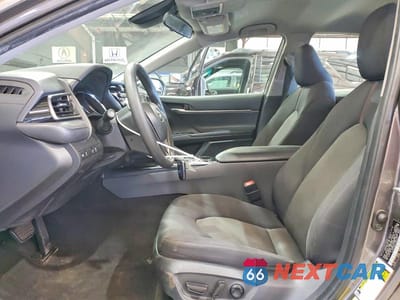 Zdjęcie 7 z 12 samochodu: 2020 TOYOTA CAMRY LE VIN:4T1C31AKXLU520015 - miniatura