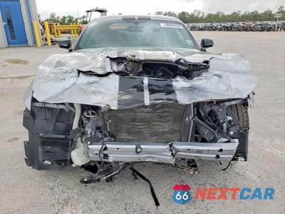 Piąte zdjęcie samochodu w środku: 2020 FORD MUSTANG SHELBY GT350 VIN:1FA6P8JZ0L5551723 - miniatura