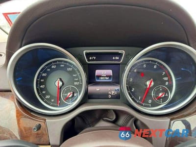 Zdjęcie 8 z 11 samochodu: 2018 MERCEDES-BENZ GLS 550 4MATIC VIN:4JGDF7DE1JB117151 - miniatura