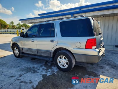 Drugie zdjęcie samochodu z przodu: 2006 FORD EXPEDITION XLT VIN:1FMFU16526LA37397 - miniatura