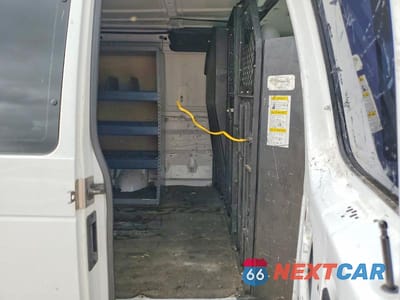 Zdjęcie 11 z 13 samochodu: 2014 FORD E250 UTILITY / SERVICE VAN VIN:1FTNE2EL9EDA47517 - miniatura
