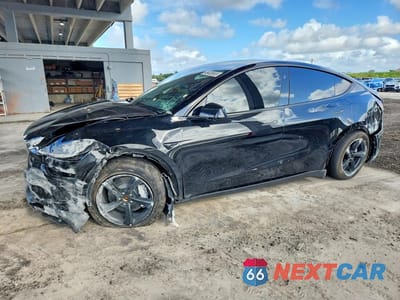 2026 TESLA MODEL Y 7SAYGDEEXTA412877 - główne zdjęcie licytacji z USA - miniatura