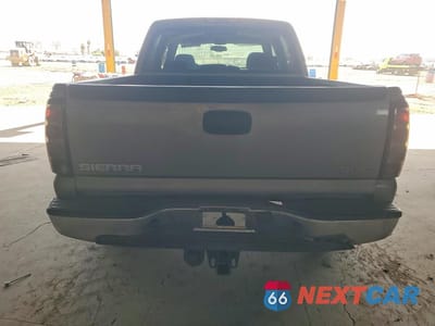 Zdjęcie 6 z 12 samochodu: 2006 GMC NEW SIERRA C1500 VIN:2GTEC13ZX61302843 - miniatura