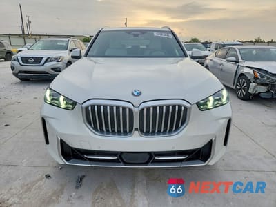 Piąte zdjęcie samochodu w środku: 2025 BMW X5 XDRIVE40I VIN:5UX23EU07S9Y99962 - miniatura