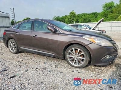 Czwarte zdjęcie samochodu z boku: 2016 HYUNDAI AZERA BASE VIN:KMHFG4JG8GA509990 - miniatura