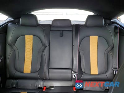 Zdjęcie 10 z 14 samochodu: 2020 BMW X6 M VIN:5YMCY0C09L9B05681 - miniatura