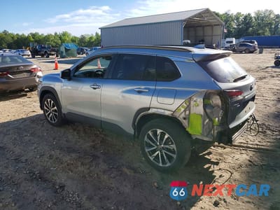 Drugie zdjęcie samochodu z przodu: 2022 TOYOTA COROLLA CROSS XLE VIN:7MUDAAAGXNV033825 - miniatura