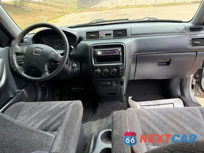 Zdjęcie 9 z 10 samochodu: 1999 HONDA CR-V EX VIN:JHLRD186XXC083443 - miniatura