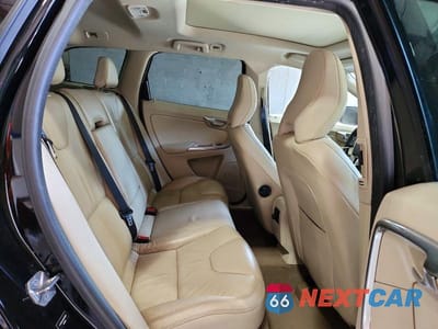 Zdjęcie 11 z 13 samochodu: 2014 VOLV XC60 VIN:YV4952DL9E2532896 - miniatura