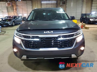 Piąte zdjęcie samochodu w środku: 2024 KIA SELTOS S VIN:KNDEUCAA6R7524308 - miniatura