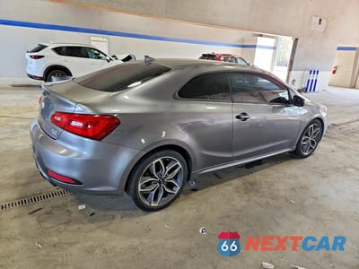 Trzecie zdjęcie samochodu z tyłu: 2014 KIA FORTE KOUP SX VIN:KNAFZ6A37E5232971 - miniatura