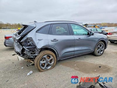 Trzecie zdjęcie samochodu z tyłu: 2025 FORD ESCAPE ST LINE SELECT VIN:1FMCU9NA3SUB31373 - miniatura