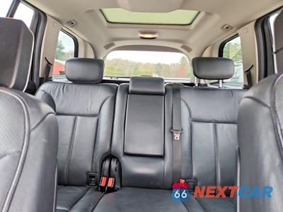 Zdjęcie 10 z 13 samochodu: 2010 MERCEDES-BENZ GL 550 4MATIC VIN:4JGBF8GE9AA536931 - miniatura