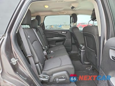 Zdjęcie 11 z 13 samochodu: 2019 DODGE JOURNEY SE VIN:3C4PDCBB1KT868792 - miniatura