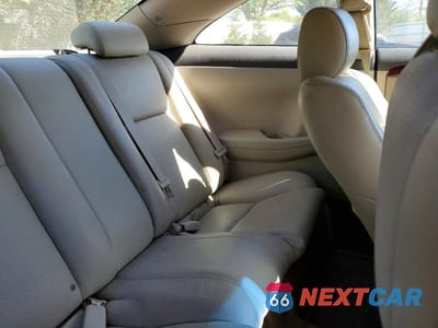 Zdjęcie 10 z 12 samochodu: 2004 TOYOTA CAMRY SOLARA SLE V6 VIN:4T1CA30P84U004137 - miniatura