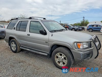 Czwarte zdjęcie samochodu z boku: 1999 NISSAN PATHFINDER XE VIN:JN8AR07Y2XW352420 - miniatura