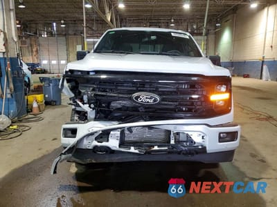 Piąte zdjęcie samochodu w środku: 2025 FORD F150 XLT VIN:1FTFW3LD6SFA07737 - miniatura