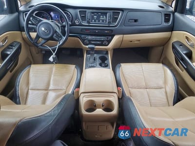 Zdjęcie 8 z 13 samochodu: 2017 KIA SEDONA LX VIN:KNDMB5C1XH6319105 - miniatura