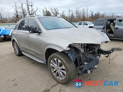 Czwarte zdjęcie samochodu z boku: 2022 MERCEDES-BENZ GLE 350 VIN:4JGFB4JB8NA621317 - miniatura