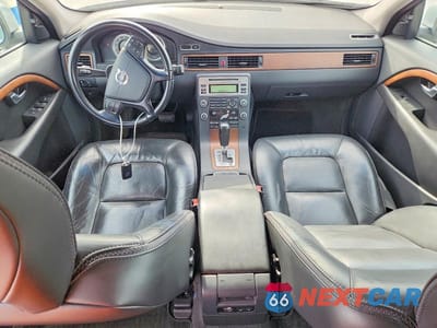 Zdjęcie 8 z 12 samochodu: 2010 VOLVO XC70 3.2 VIN:YV4960BZ9A1091635 - miniatura
