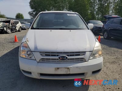 Piąte zdjęcie samochodu w środku: 2008 KIA SEDONA LX VIN:KNDMB233686250638 - miniatura