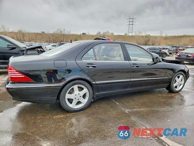 Trzecie zdjęcie samochodu z tyłu: 2005 MERCEDES-BENZ S 500 VIN:WDBNG75J75A441569 - miniatura