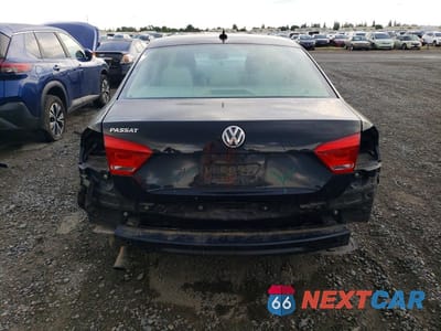 Zdjęcie 6 z 12 samochodu: 2013 VOLKSWAGEN PASSAT S VIN:1VWAP7A3XDC139829 - miniatura