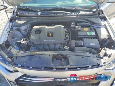 Zdjęcie 11 z 11 samochodu: 2017 HYUNDAI ELANTRA SE VIN:5NPD84LF6HH091047 - miniatura