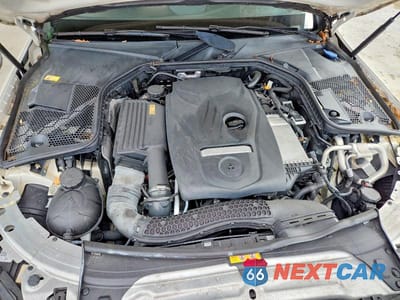 Zdjęcie 11 z 13 samochodu: 2016 MERCEDES-BENZ C 300 VIN:55SWF4JB9GU132992 - miniatura
