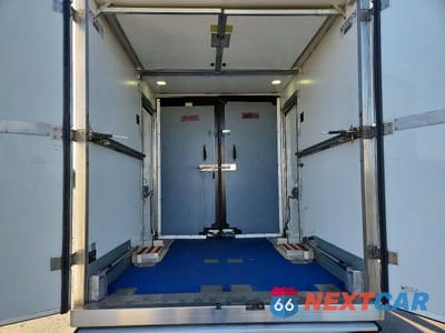Zdjęcie 10 z 13 samochodu: 2020 FORD TRANSIT DELIVERY TRUCK VIN:1FDBW5Z8XLKB30322 - miniatura