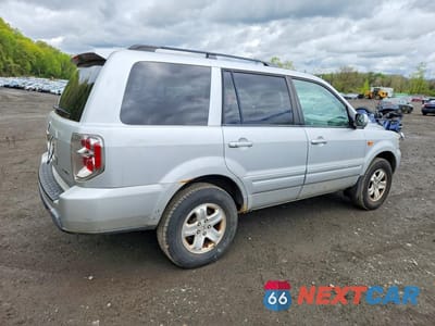 Trzecie zdjęcie samochodu z tyłu: 2008 HONDA PILOT VP VIN:5FNYF182X8B055954 - miniatura
